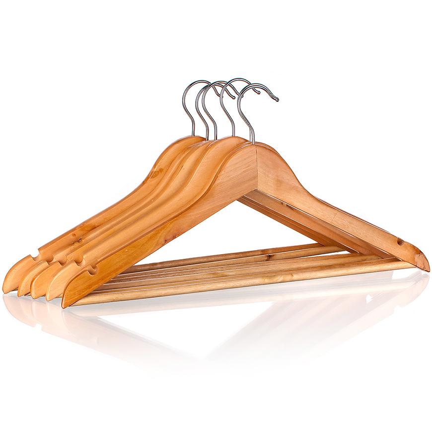 Sada dřevěných věšáků 6 ks 22MC0106D BAUMAX