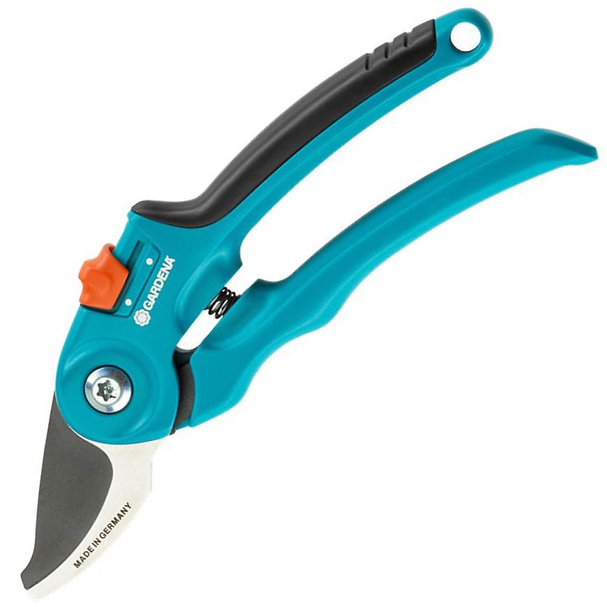 Zahradní nůžky b/s classic 8854-20 GARDENA