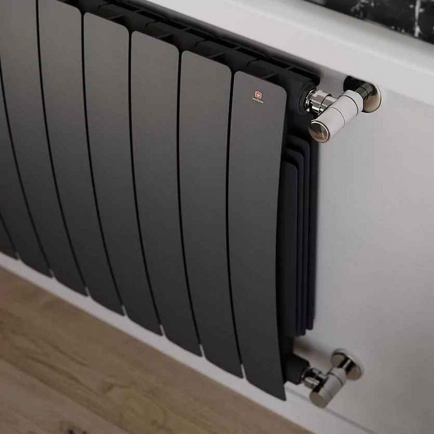 Radiátor Camber metallic black 575/800 TERMA