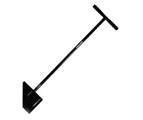 Zarovnávač trávníku Solid Fiskars 5371