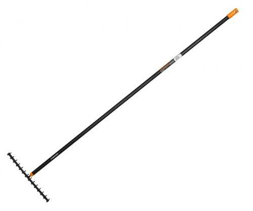 Hrábě Solid Fiskars 135715