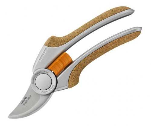 Nůžky dvoučepelové Quantum P100 Fiskars 111970