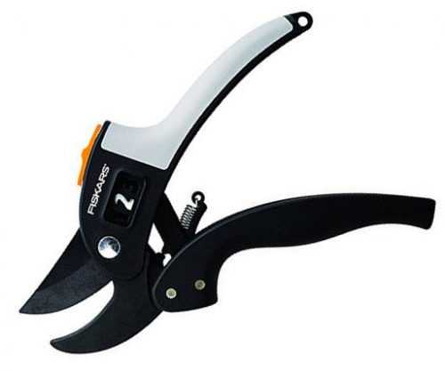 Nůžky zahradní PowerStep Fiskars 111670