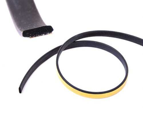 Těsnění oken a dveří 8x2mm Trelleborg samolepicí - černé