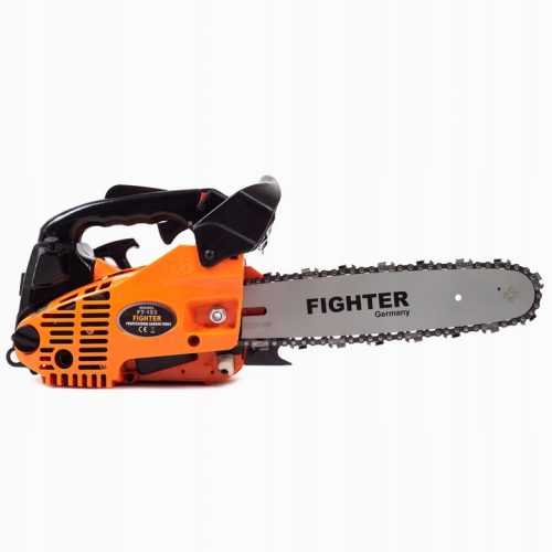 Malá benzínová pila 2