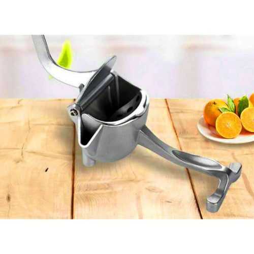 Ruční odšťavňovač na šťávu BH 10252 BASS