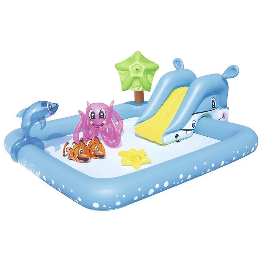 Nafukovací Hřiště Se Skluzavkou