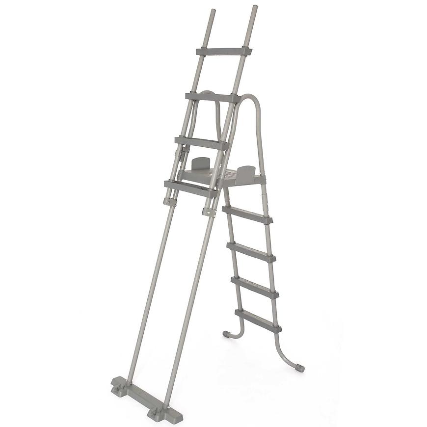 Schůdky k bazénu 1