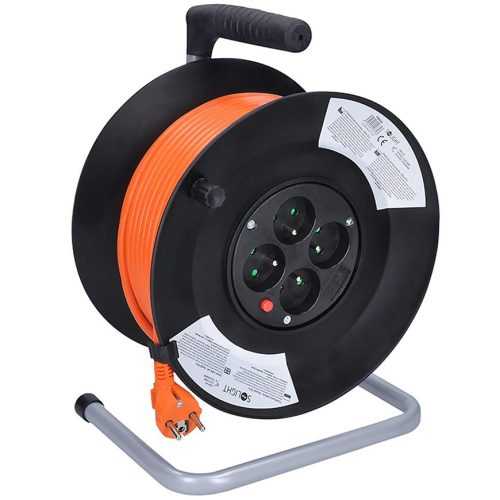 Prodlužovací přívod na bubnu