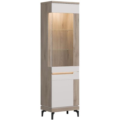 Vitrína P Aston An06 dub cremona/kašmír Baumax