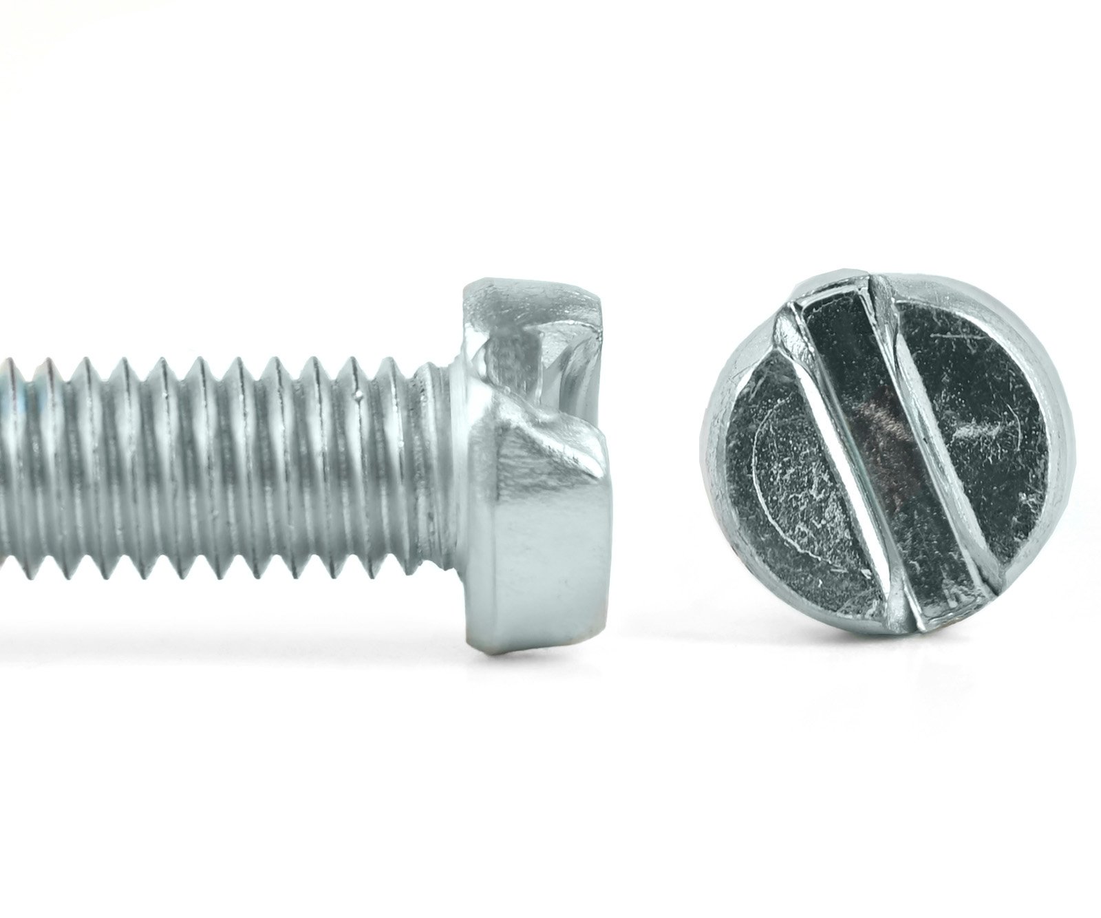 Šroub válcová hl. drážka ZB