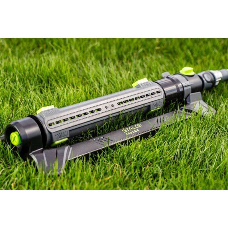 Zavlažovač kyvadlový