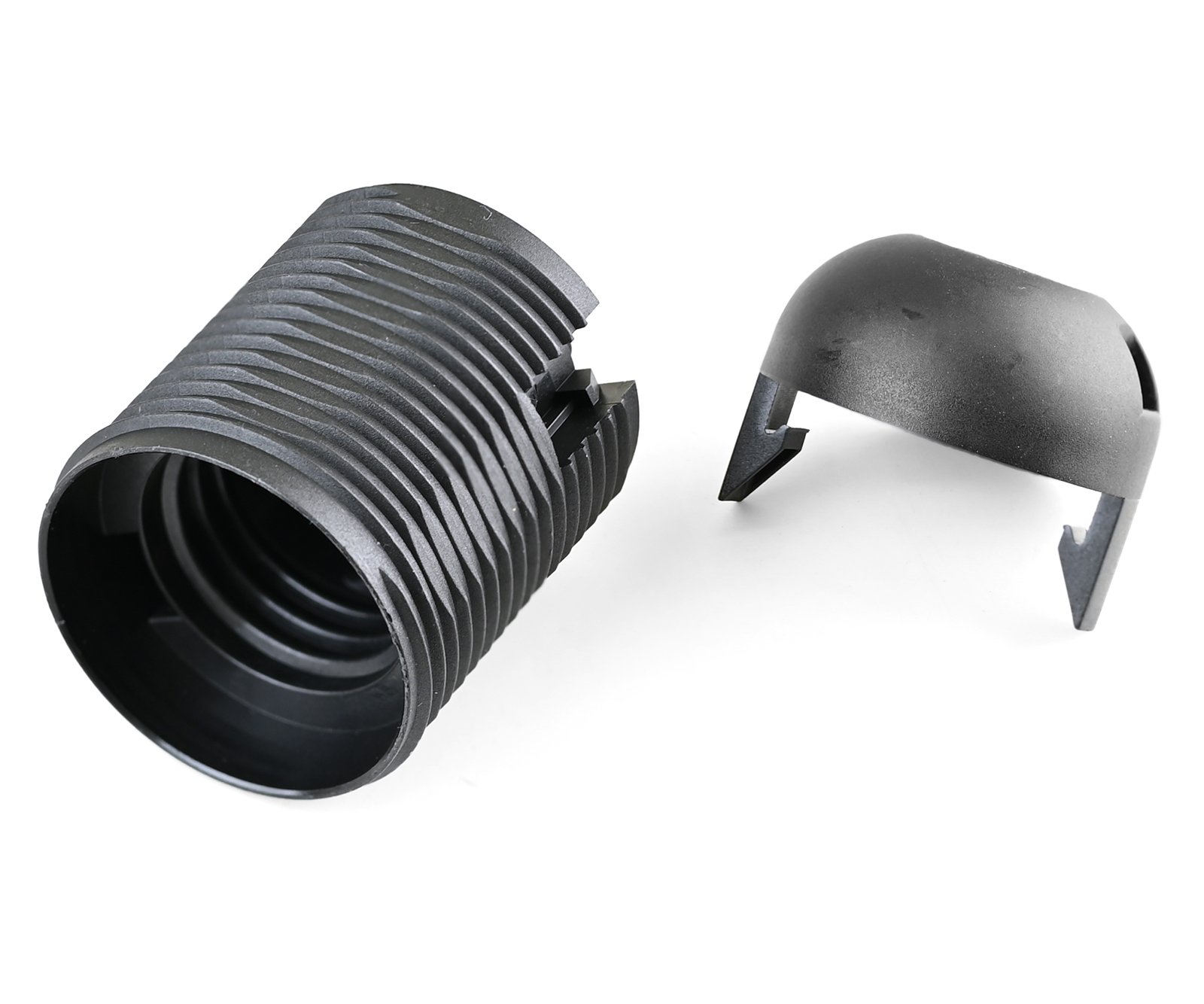 Objímka E27 vnější závit - černá